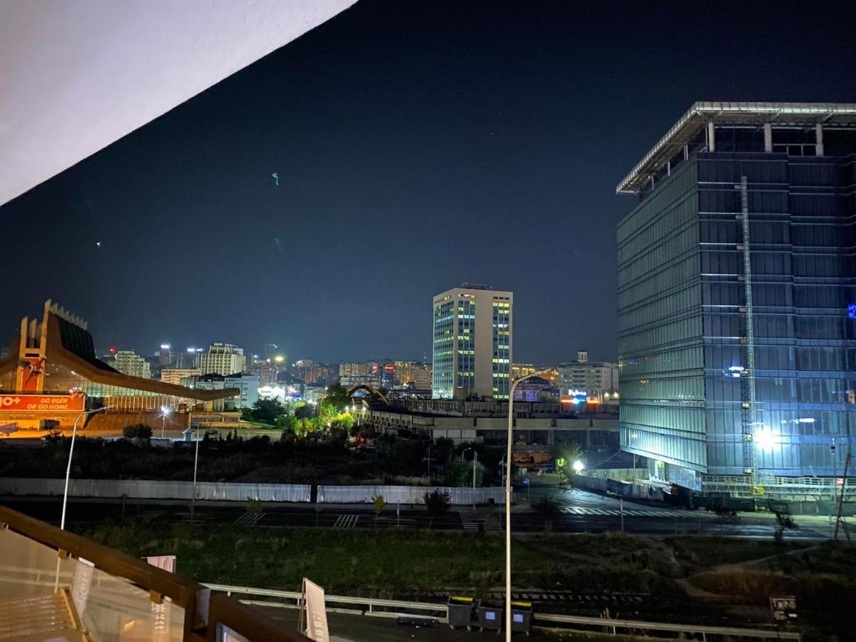Luxurious Apartment With City View Prishtinë Ngoại thất bức ảnh